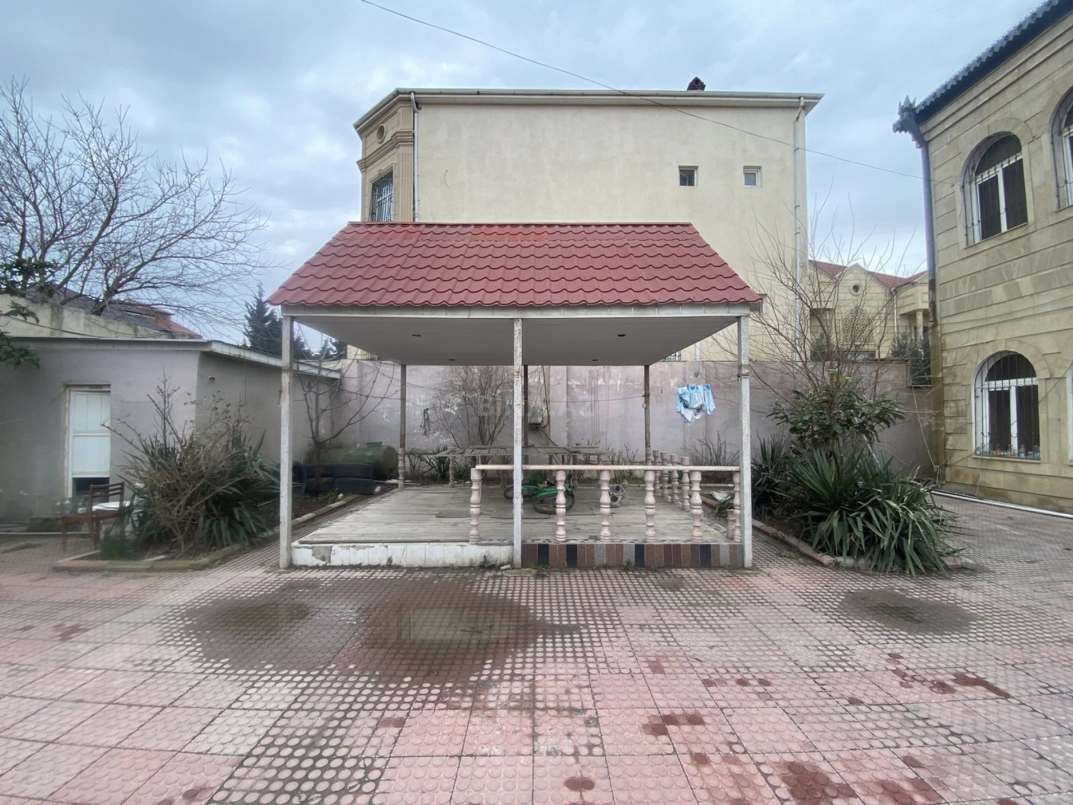 Satılır torpaq sahəsi 8 m²