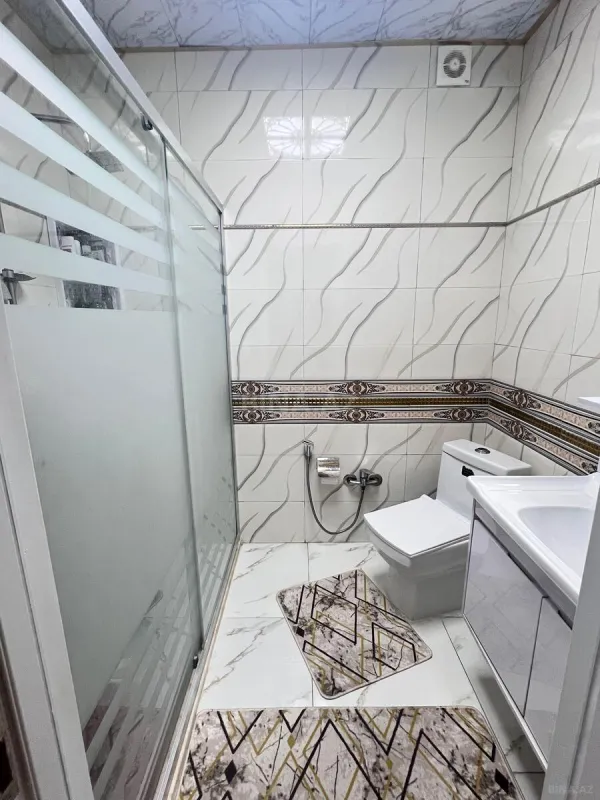 Satılır 2 otaqlı mənzil 74.1 m²