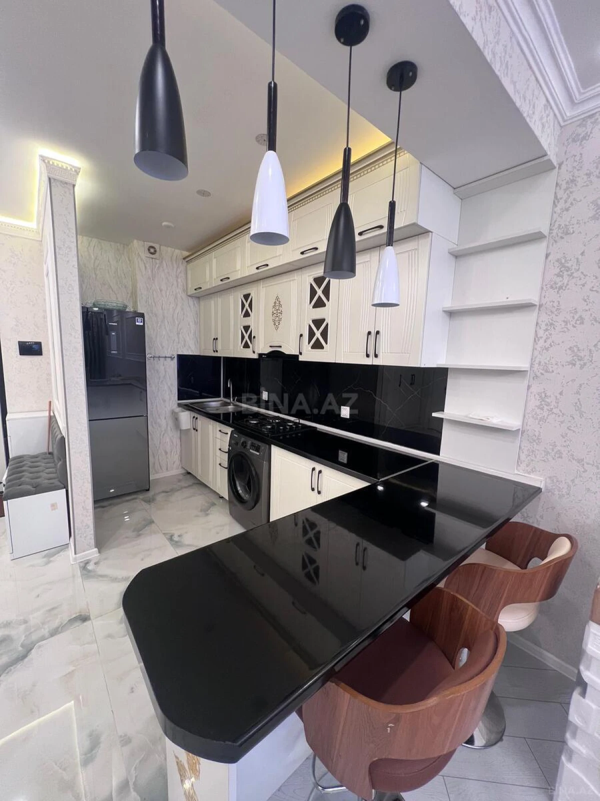 Satılır 2 otaqlı mənzil 74.1 m²