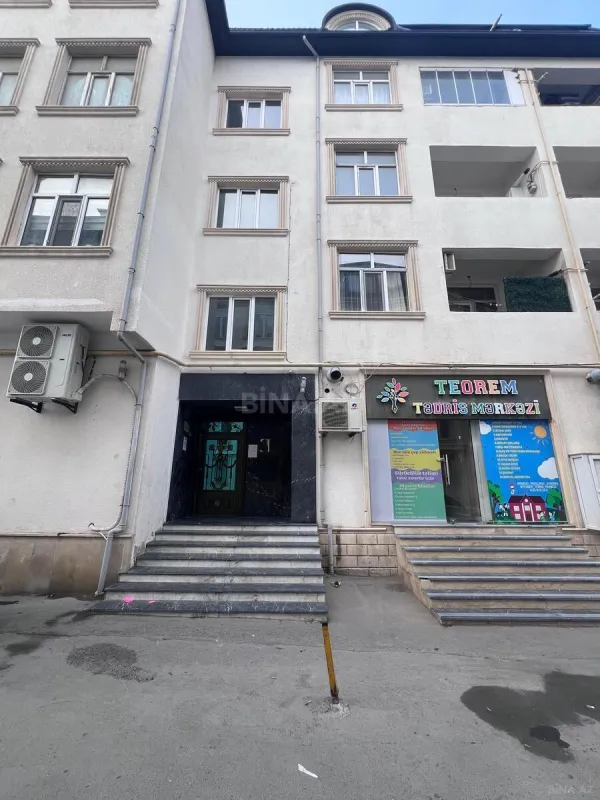 Satılır 2 otaqlı mənzil 74.1 m²