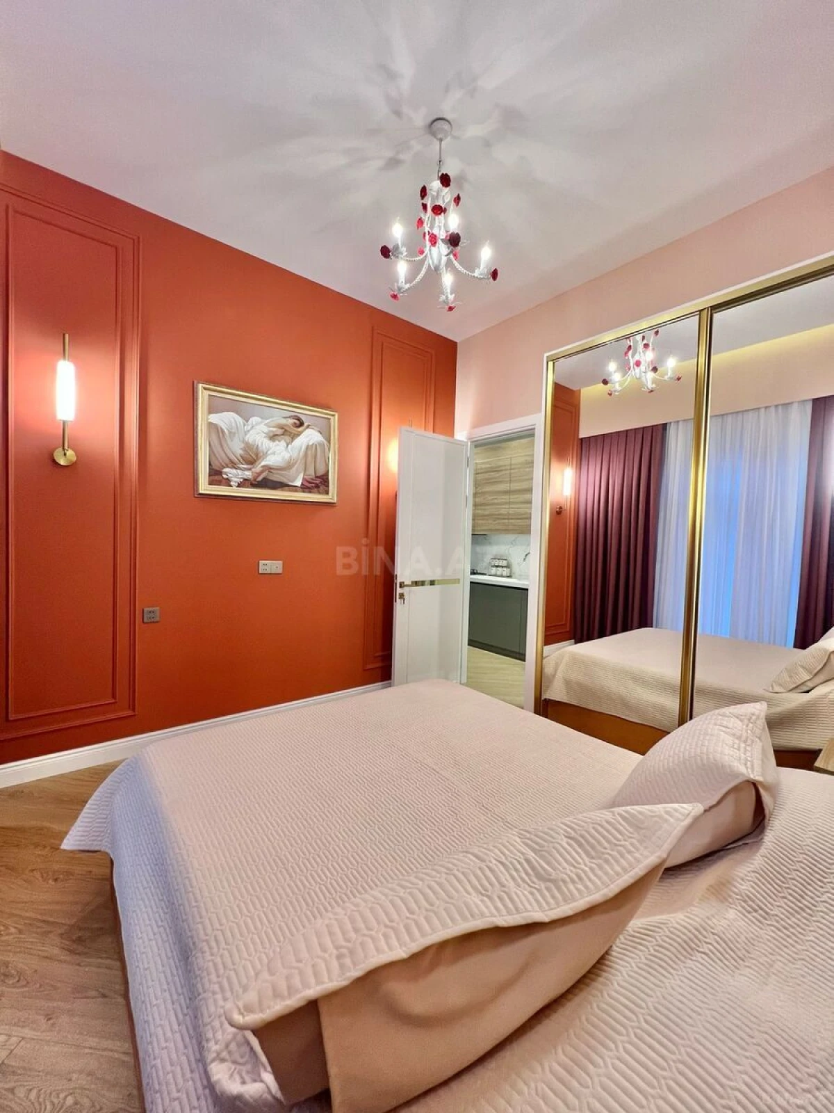 Kirayə verilir 2 otaqlı mənzil 57 m²