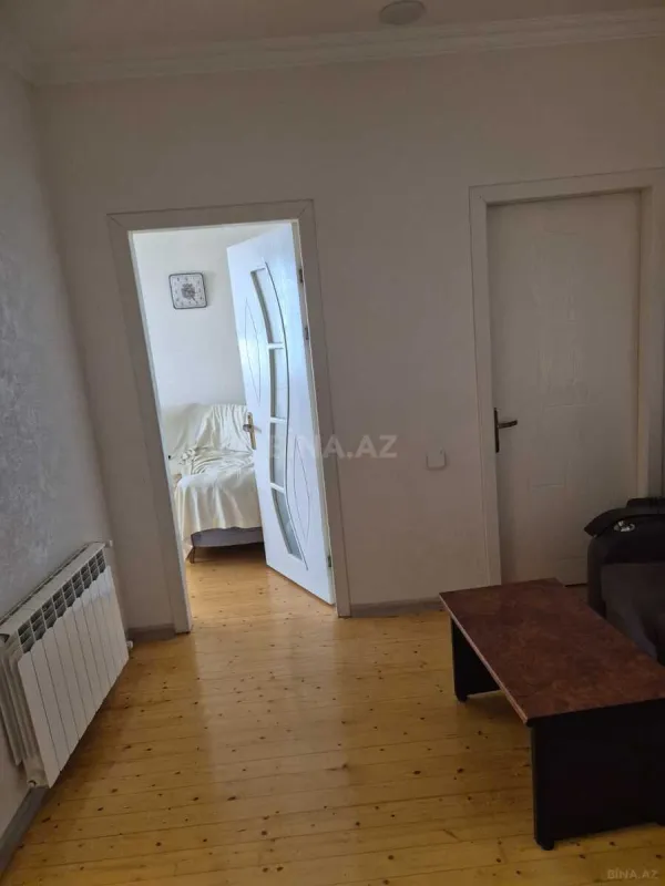 Satılır 2 otaqlı mənzil 81 m²