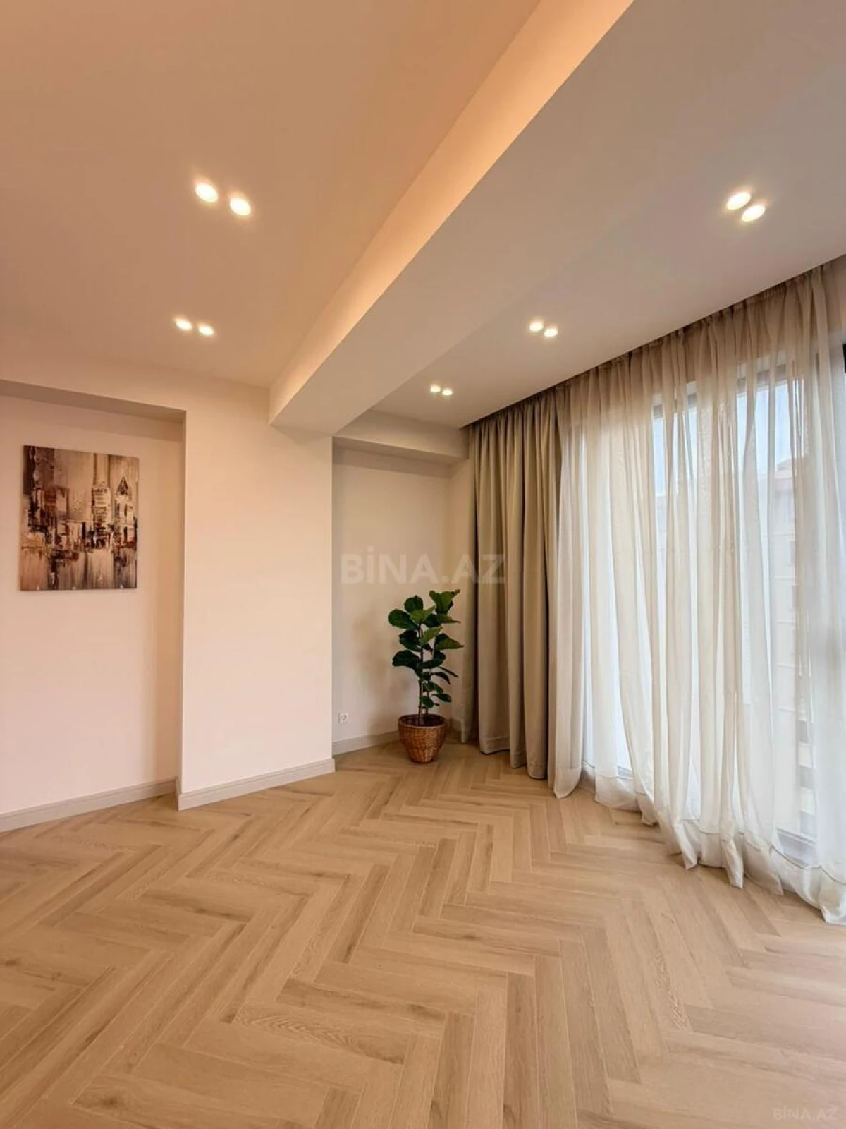 Satılır 2 otaqlı mənzil 80 m²