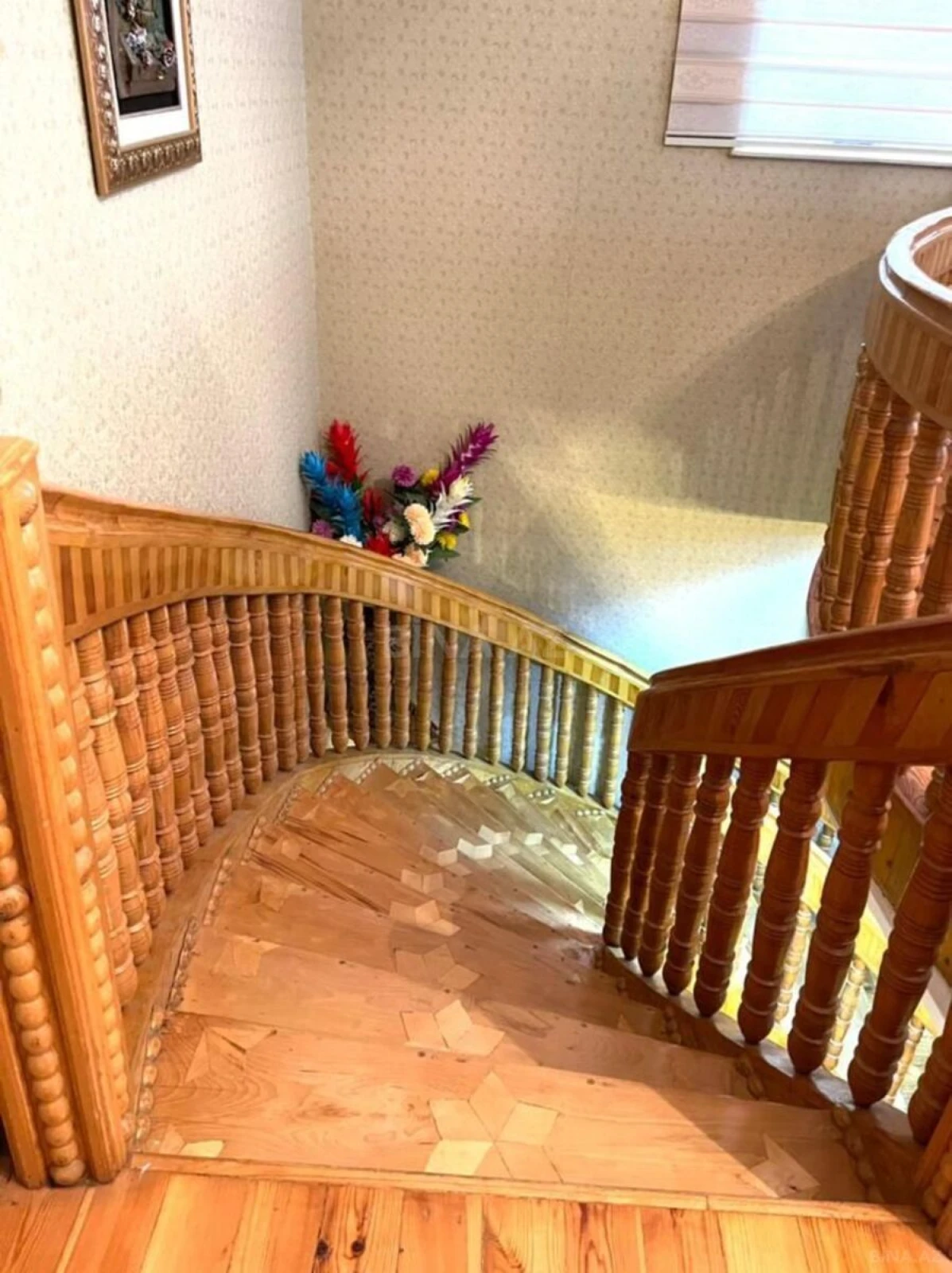 Satılır 5 otaqlı həyət evi 200 m²