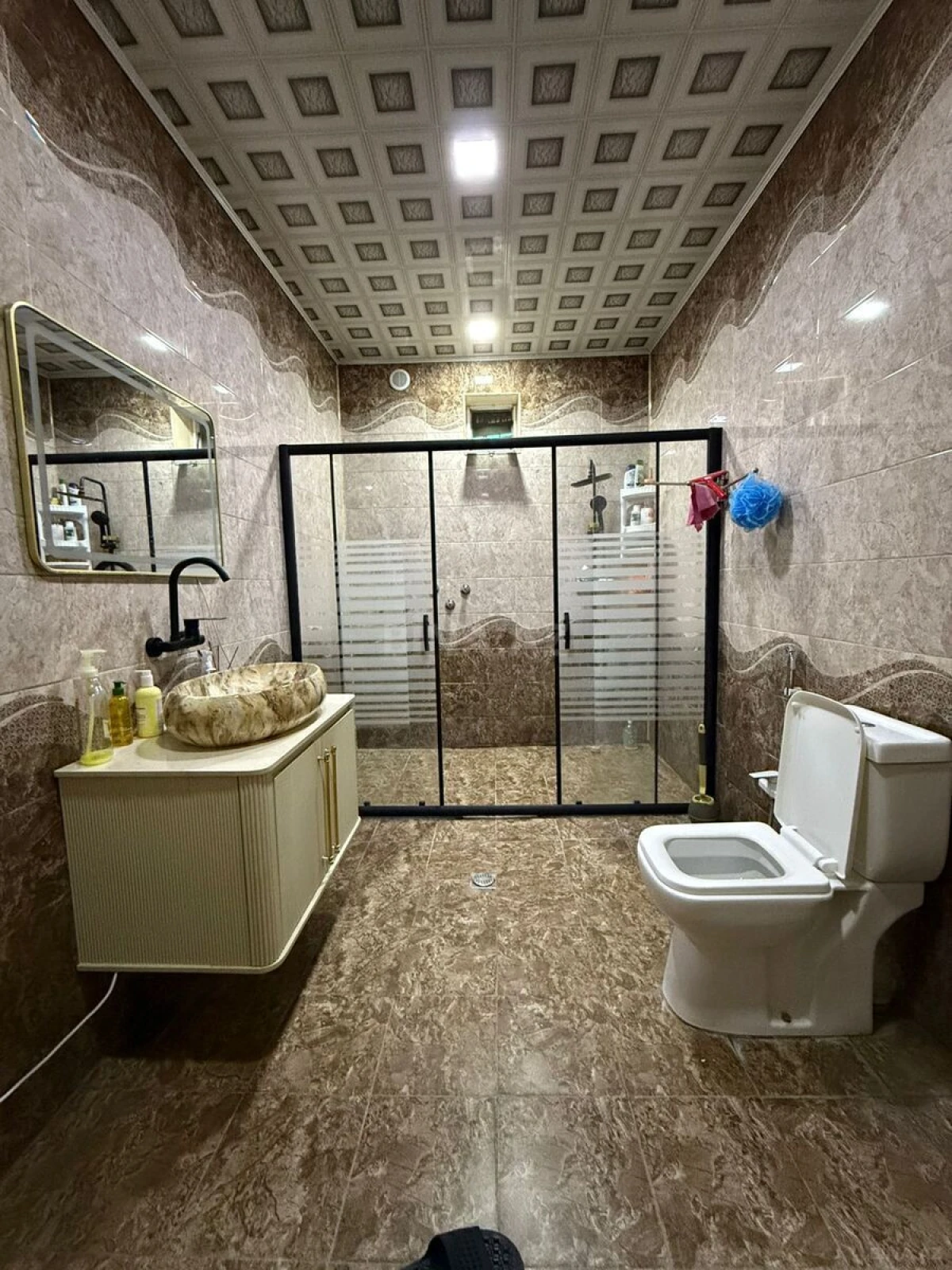 Satılır 5 otaqlı həyət evi 200 m²