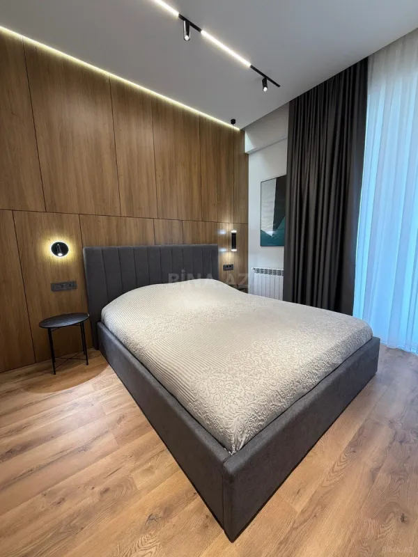 Kirayə verilir 2 otaqlı mənzil 67 m²