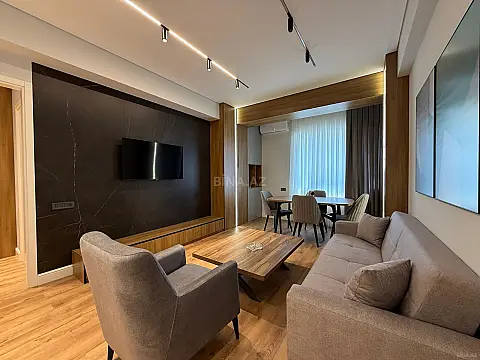 Kirayə verilir 2 otaqlı mənzil 67 m²