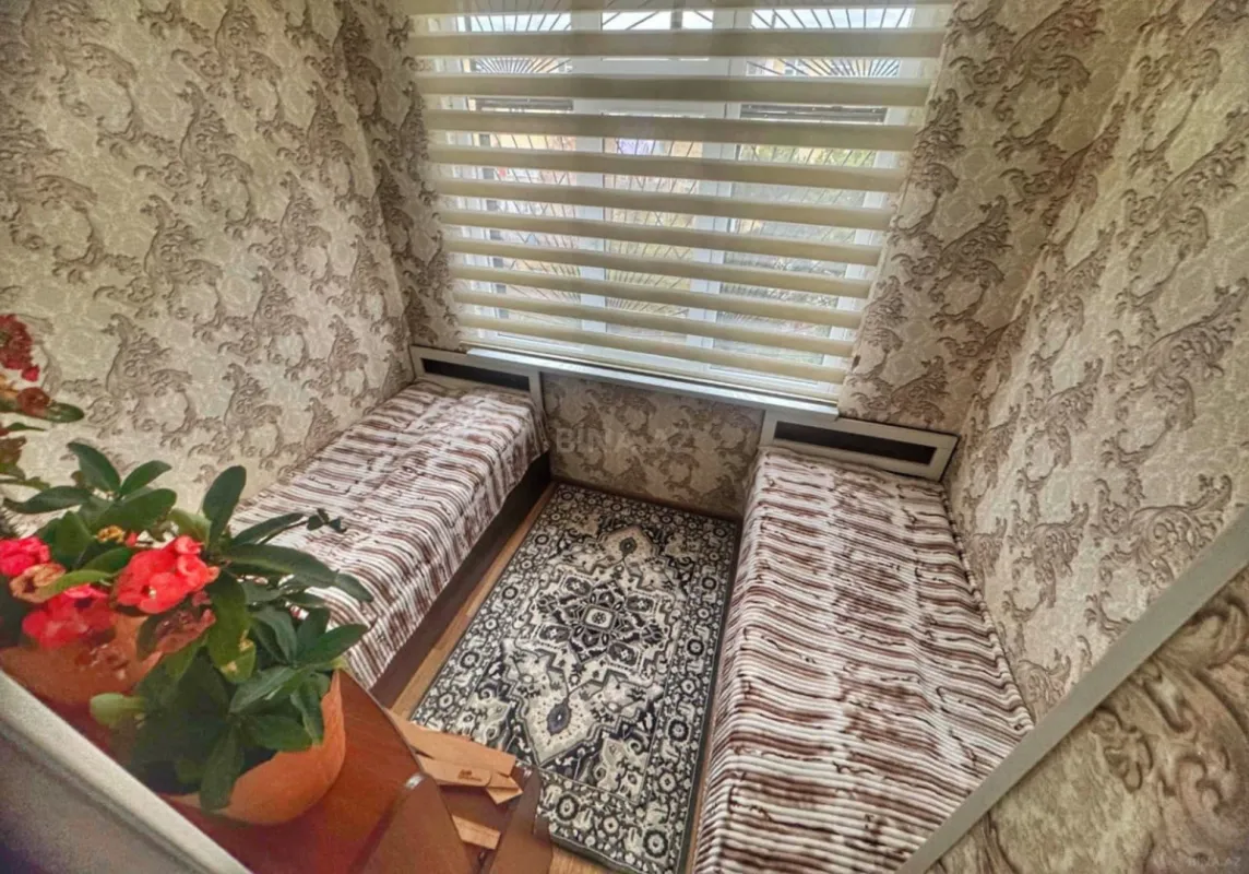 Satılır 3 otaqlı mənzil 60 m²