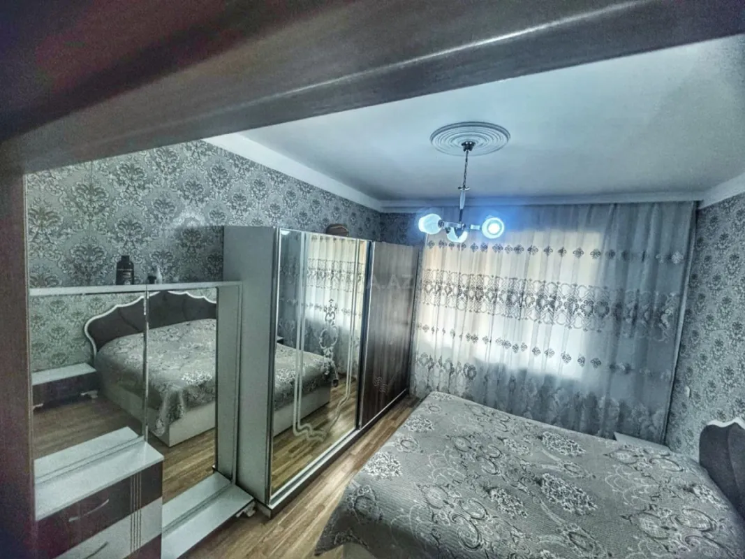 Satılır 3 otaqlı mənzil 60 m²