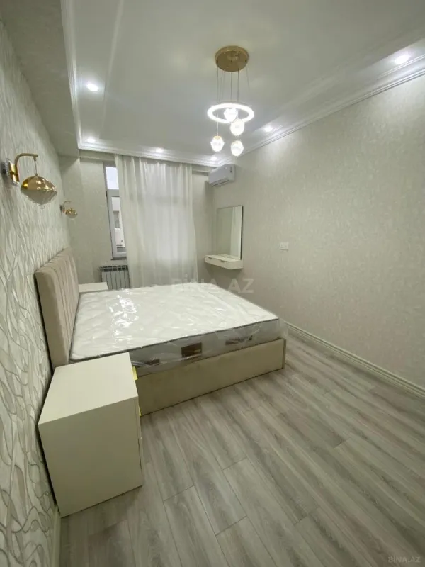 Kirayə verilir 2 otaqlı mənzil 100 m²