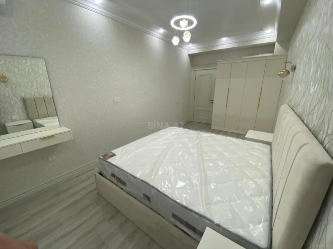 Kirayə verilir 2 otaqlı mənzil 100 m²