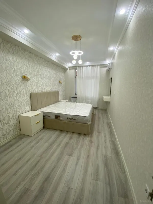 Kirayə verilir 2 otaqlı mənzil 100 m²