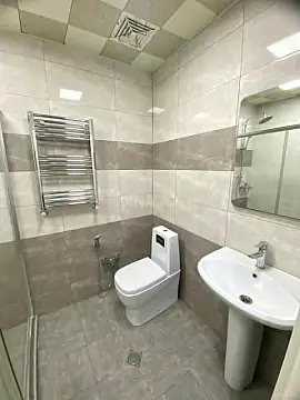 Satılır 2 otaqlı mənzil 45 m²