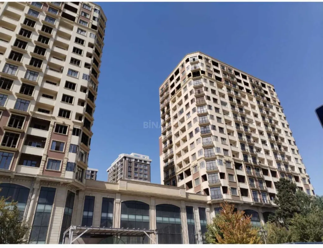 Satılır 3 otaqlı mənzil 164.4 m²