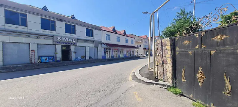 Satılır obyekt 180 m² — Quba 180.00 m²