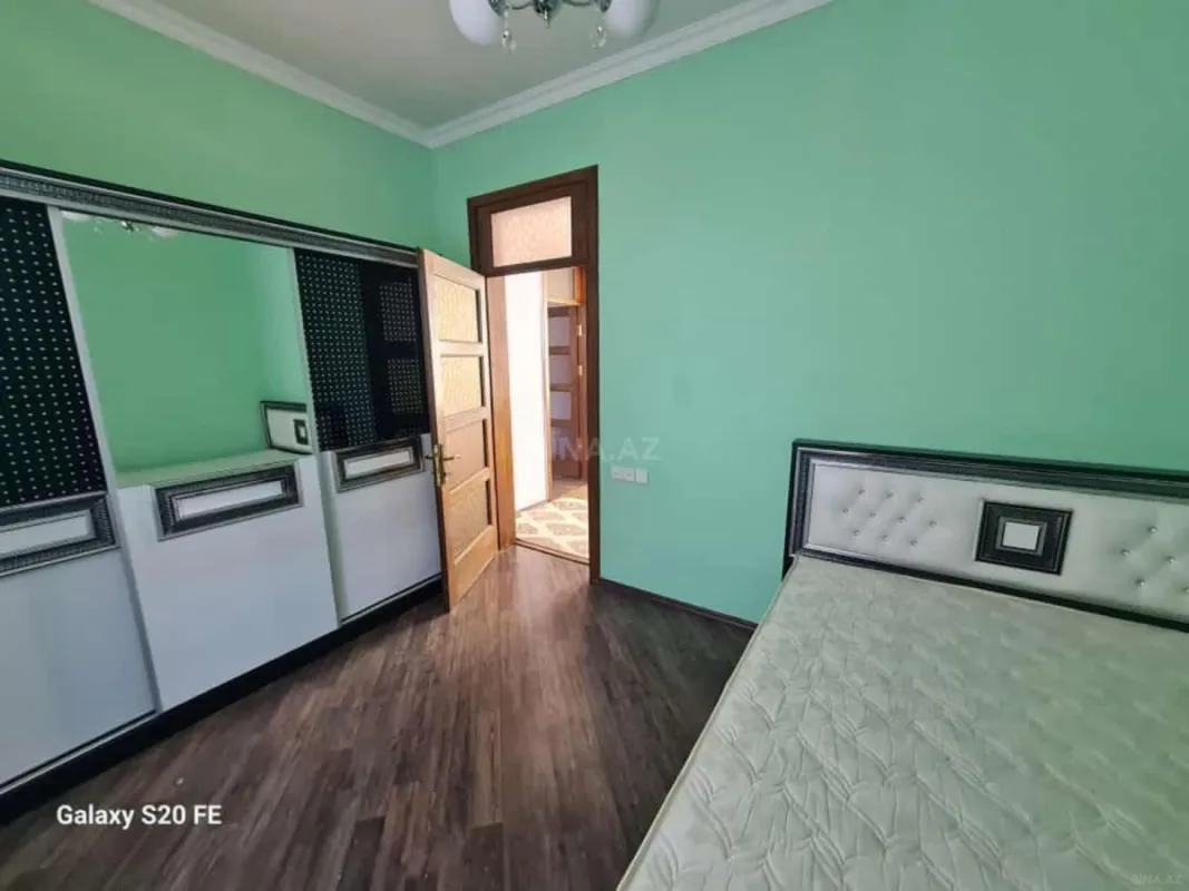 Satılır obyekt 180 m²