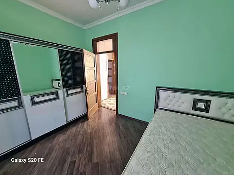 Satılır obyekt 180 m²