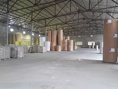 Kirayə verilir obyekt 1700 m² — Bakı, Binəqədi 1700.00 m²