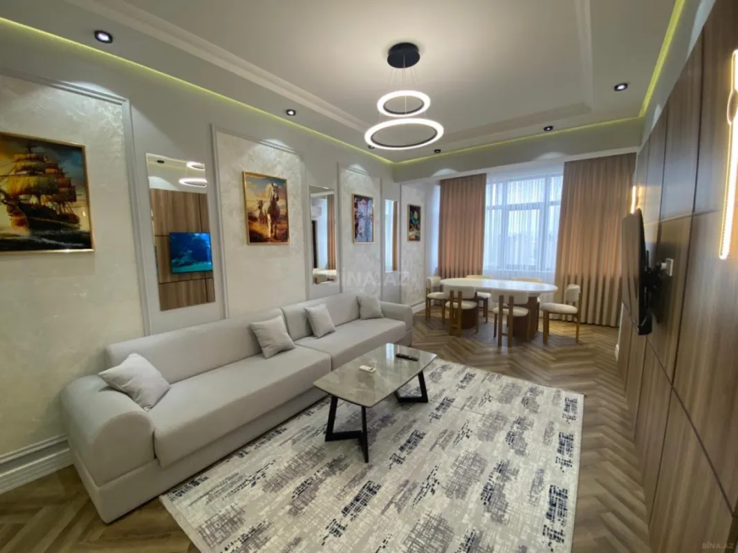 Satılır 2 otaqlı mənzil 68 m²