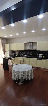 Kirayə verilir 3 otaqlı mənzil 130 m²