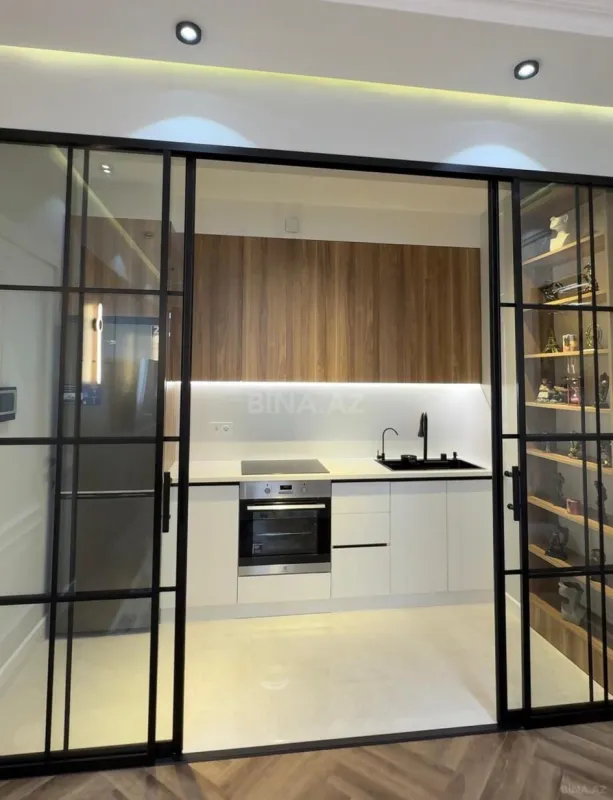 Satılır 2 otaqlı mənzil 67 m²