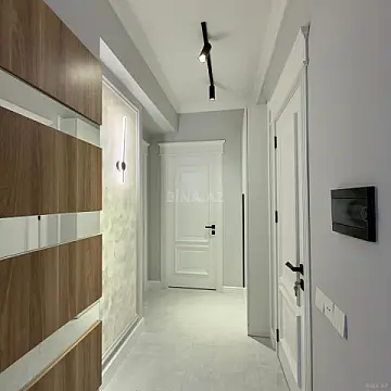 Satılır 2 otaqlı mənzil 67 m²