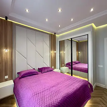 Satılır 2 otaqlı mənzil 67 m²