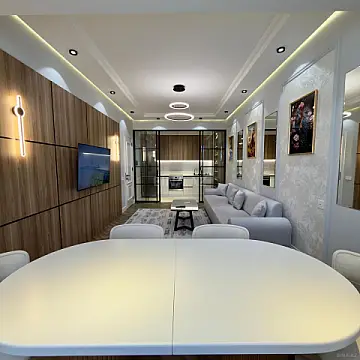 Satılır 2 otaqlı mənzil 67 m²