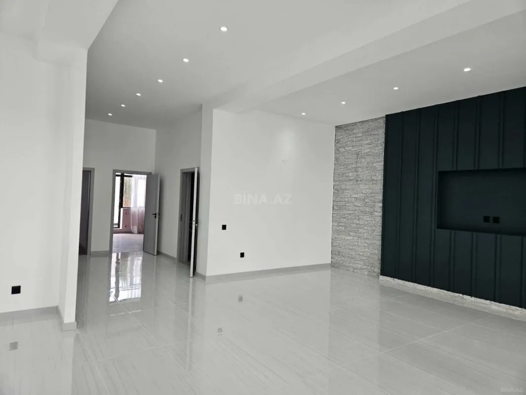 Satılır 4 otaqlı həyət evi 185 m²