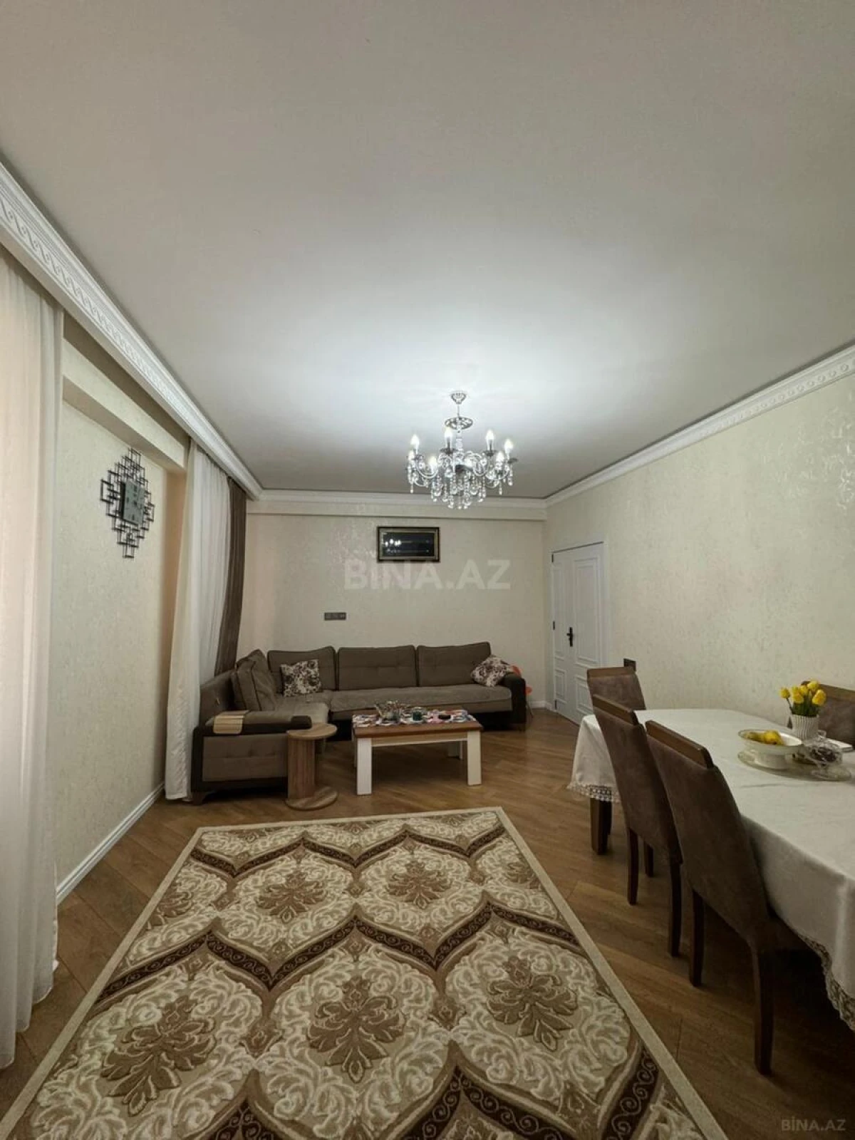 Satılır 2 otaqlı mənzil 96 m²
