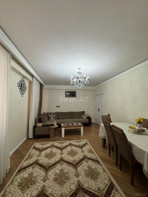 Satılır 2 otaqlı mənzil 96 m²