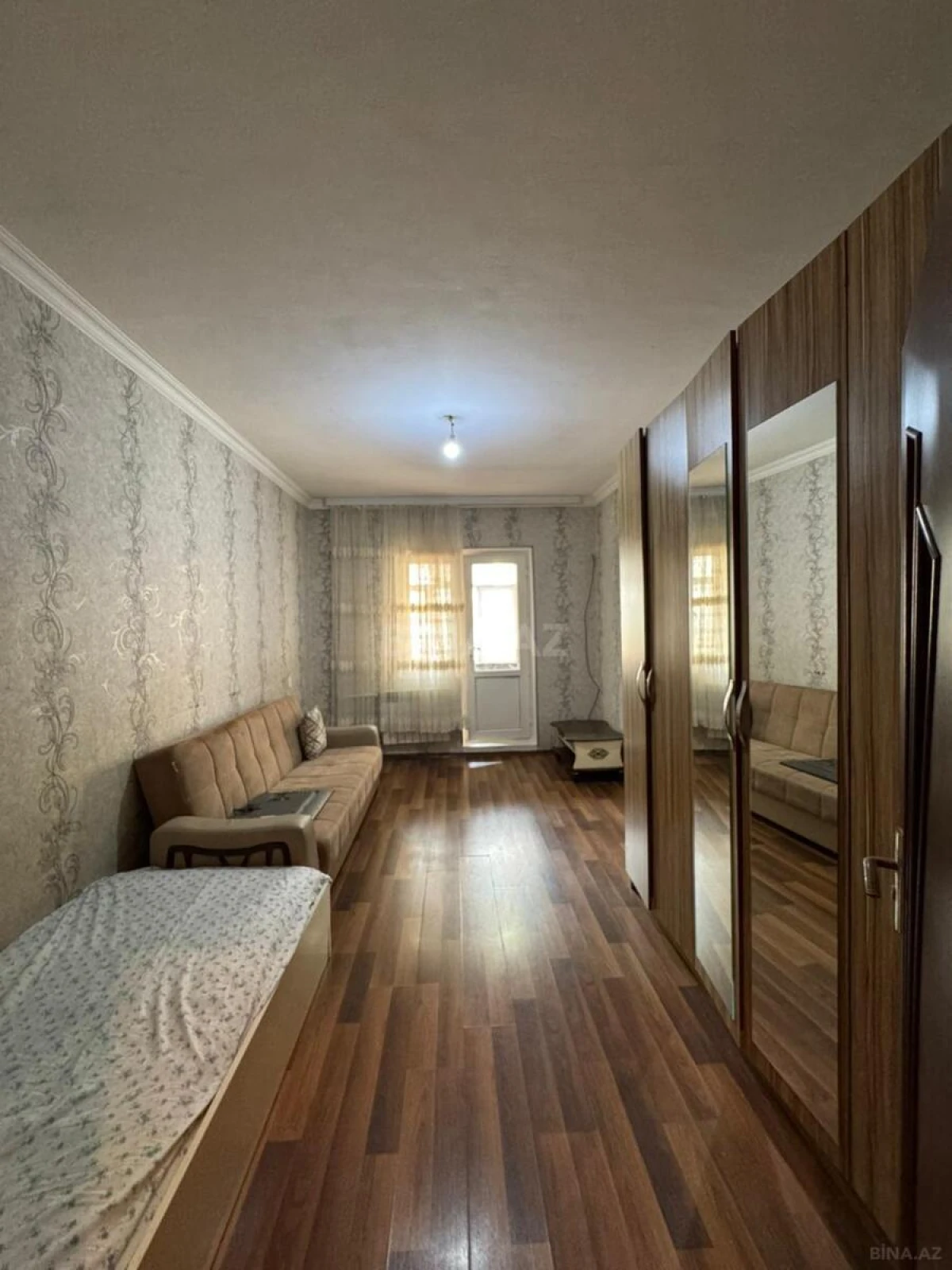 Satılır 2 otaqlı mənzil 51 m²