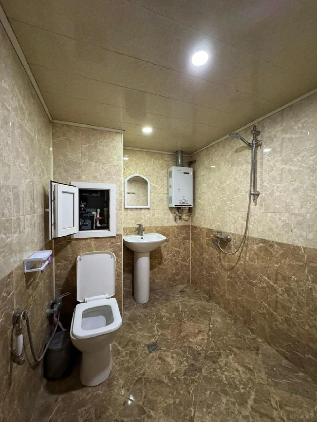 Satılır 2 otaqlı mənzil 51 m²