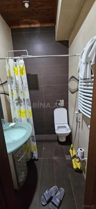 Kirayə verilir 3 otaqlı mənzil 160 m²