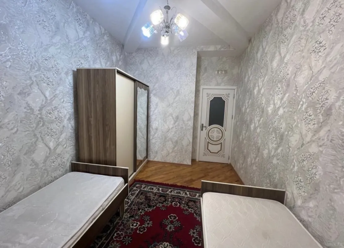 Satılır 3 otaqlı mənzil 92 m²