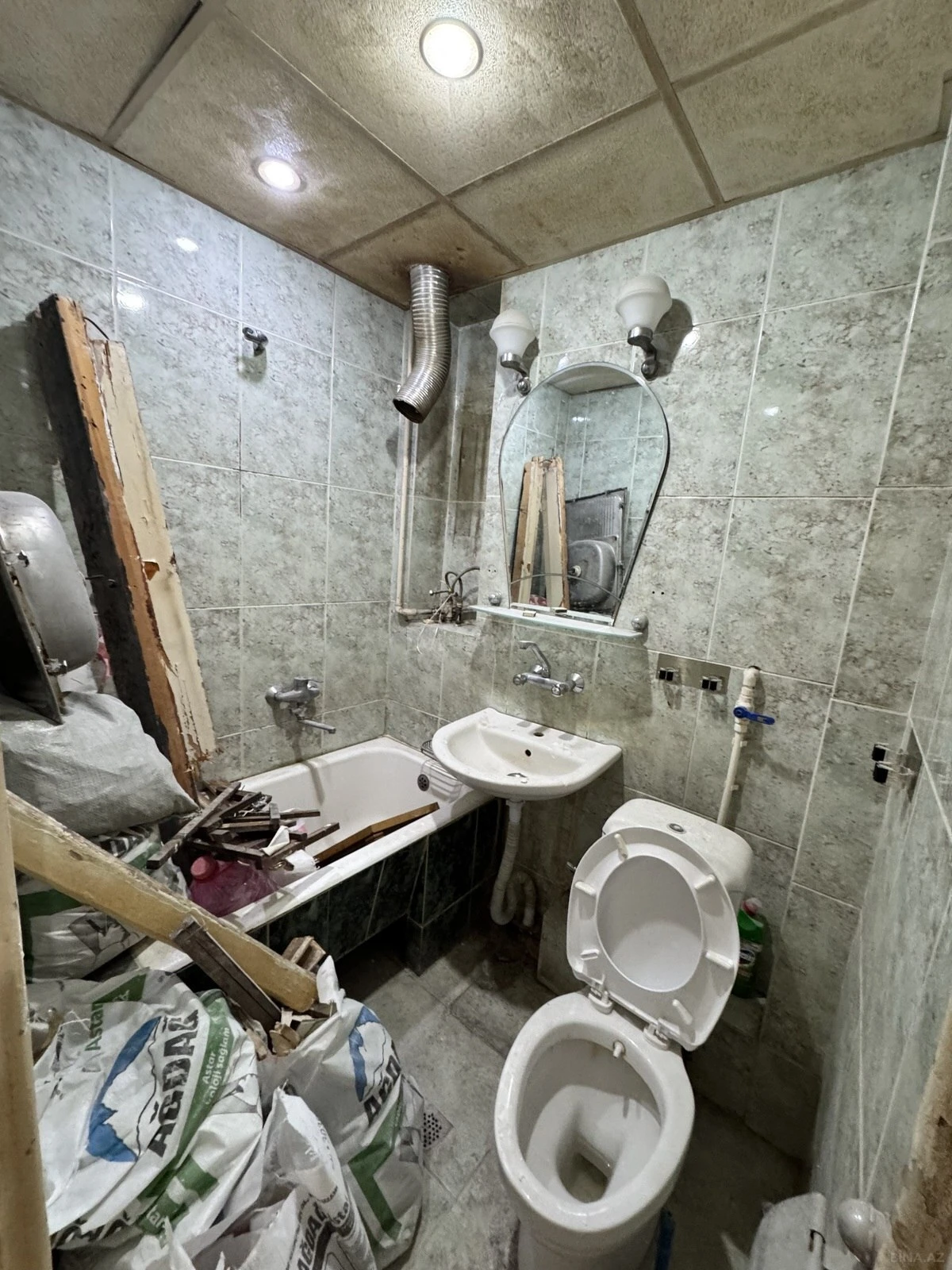 Satılır 2 otaqlı mənzil 51 m²