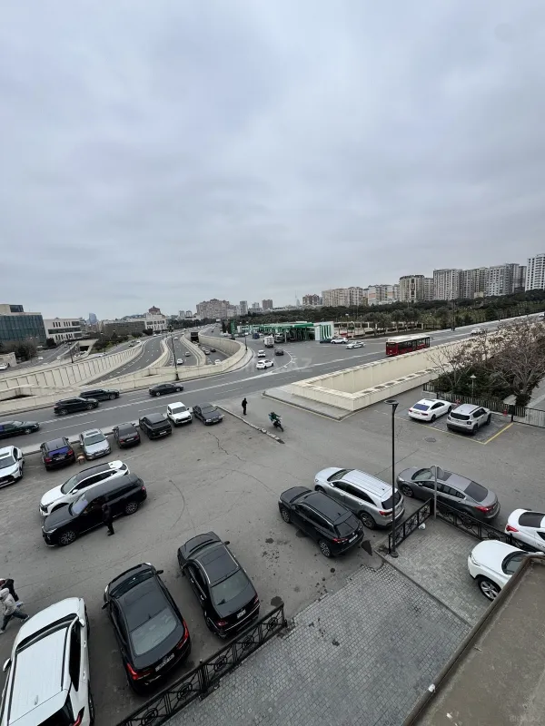 Satılır 2 otaqlı mənzil 51 m²