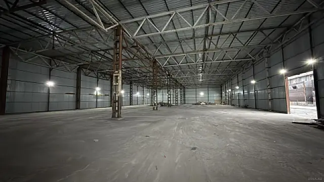 Kirayə verilir obyekt 700 m²