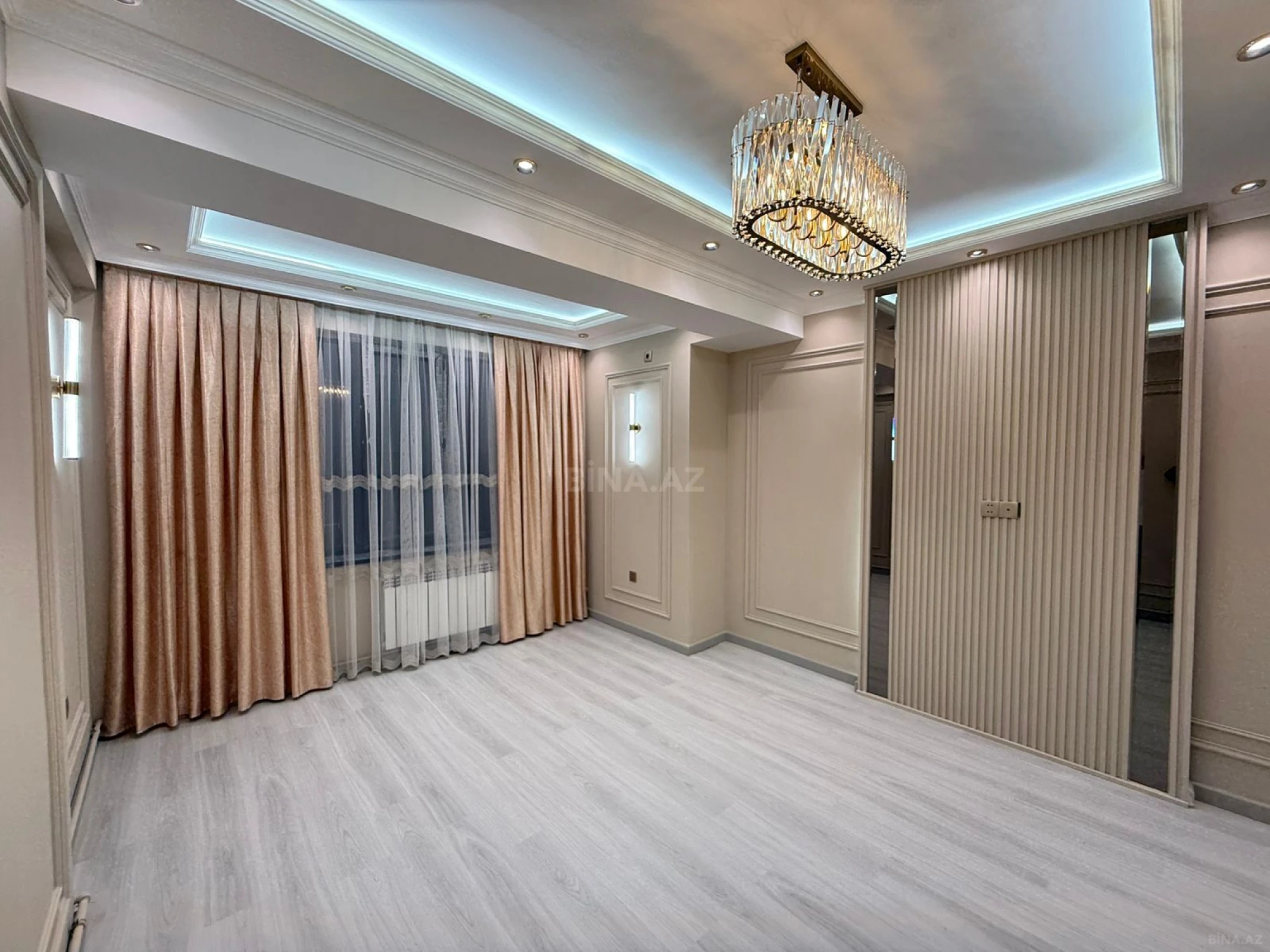 Satılır 2 otaqlı mənzil 55 m²