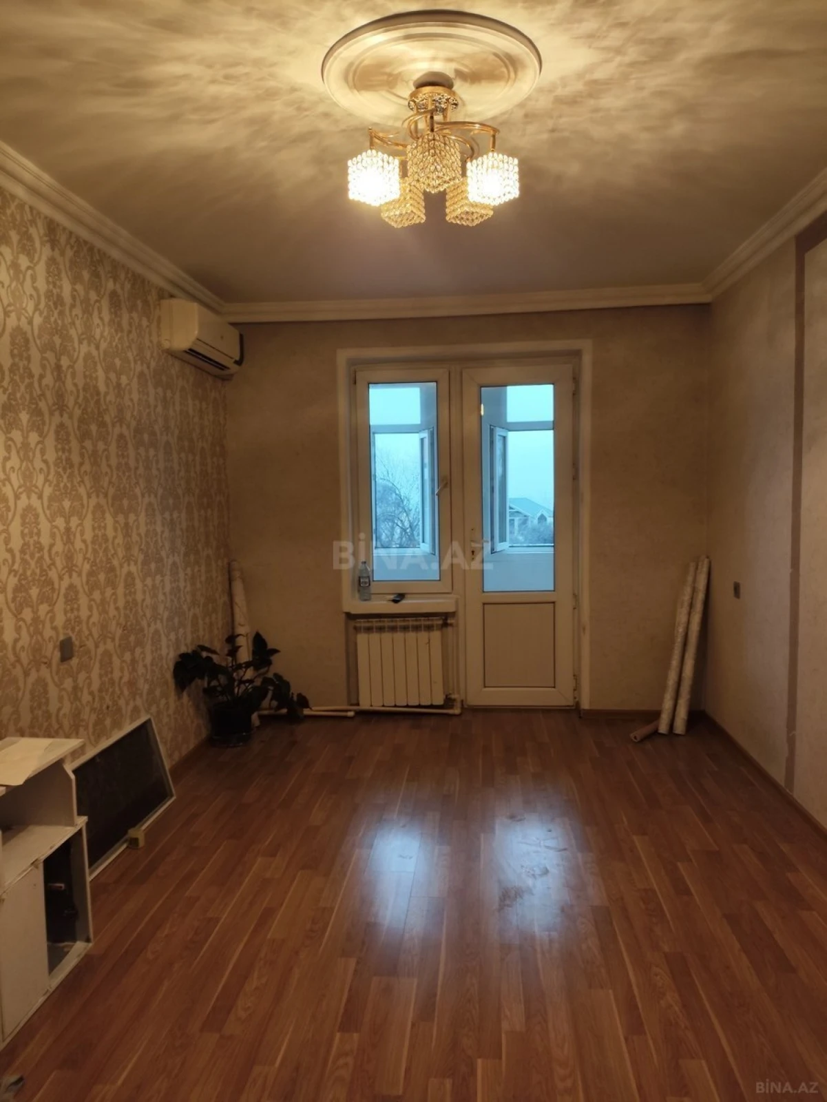 Satılır 2 otaqlı mənzil 62 m²