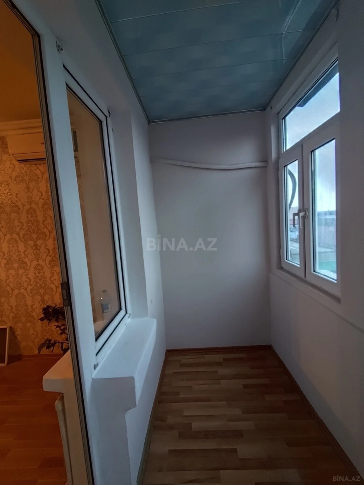 Satılır 2 otaqlı mənzil 62 m²