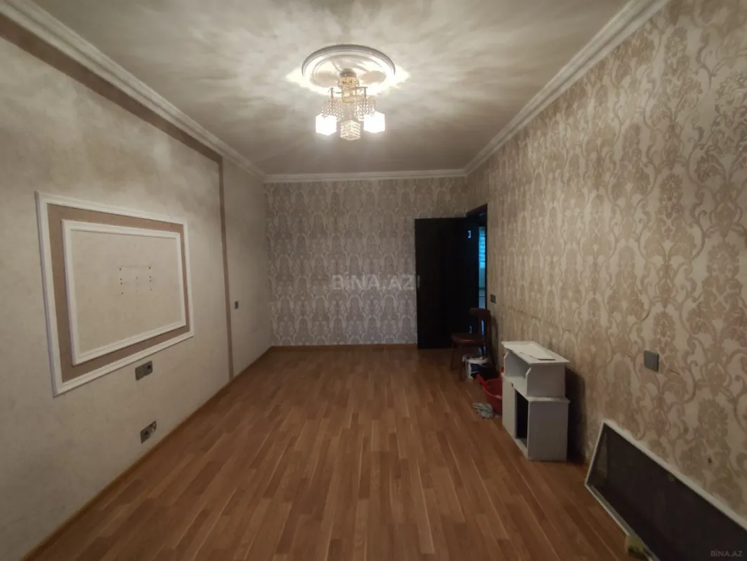 Satılır 2 otaqlı mənzil 62 m²