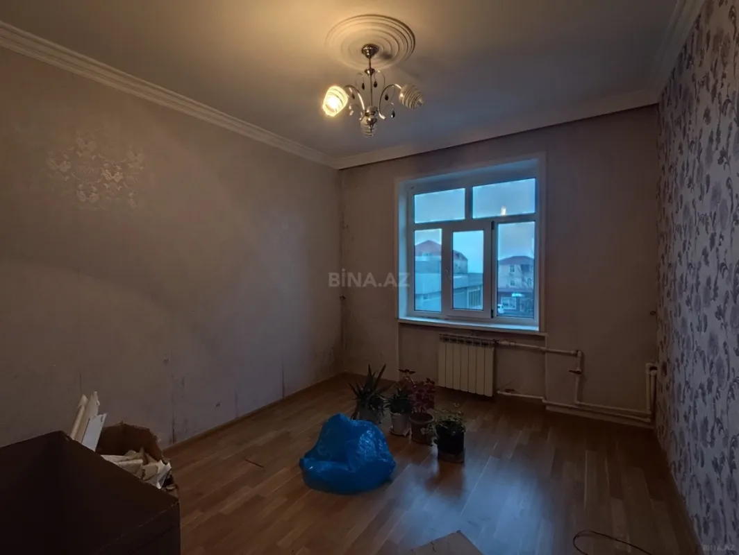 Satılır 2 otaqlı mənzil 62 m²