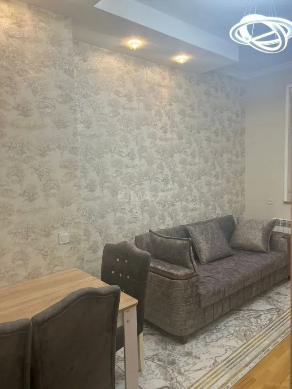 Satılır 2 otaqlı mənzil 52 m²