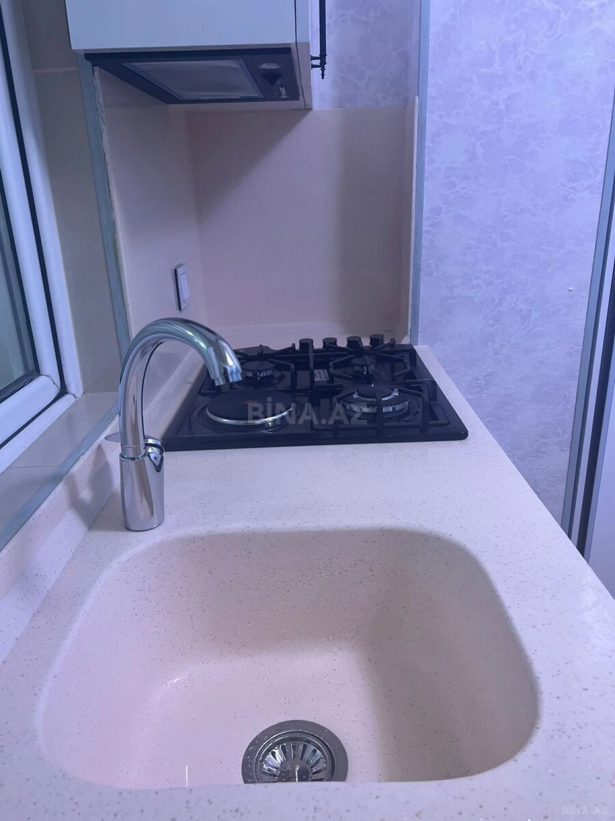 Satılır 2 otaqlı mənzil 52 m²