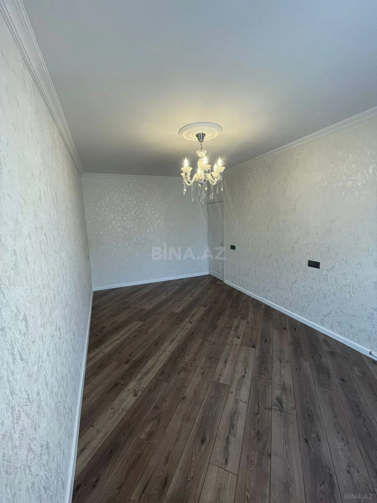 Satılır 2 otaqlı mənzil 55 m²