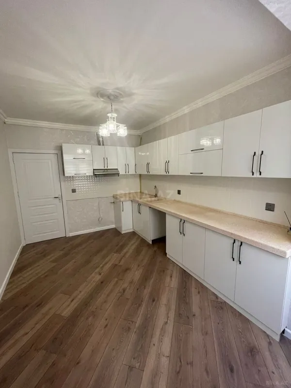 Satılır 2 otaqlı mənzil 55 m²