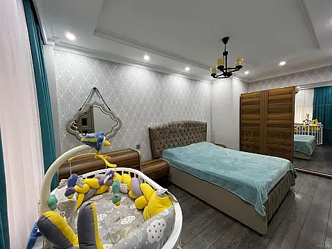 Satılır 3 otaqlı mənzil 90 m²