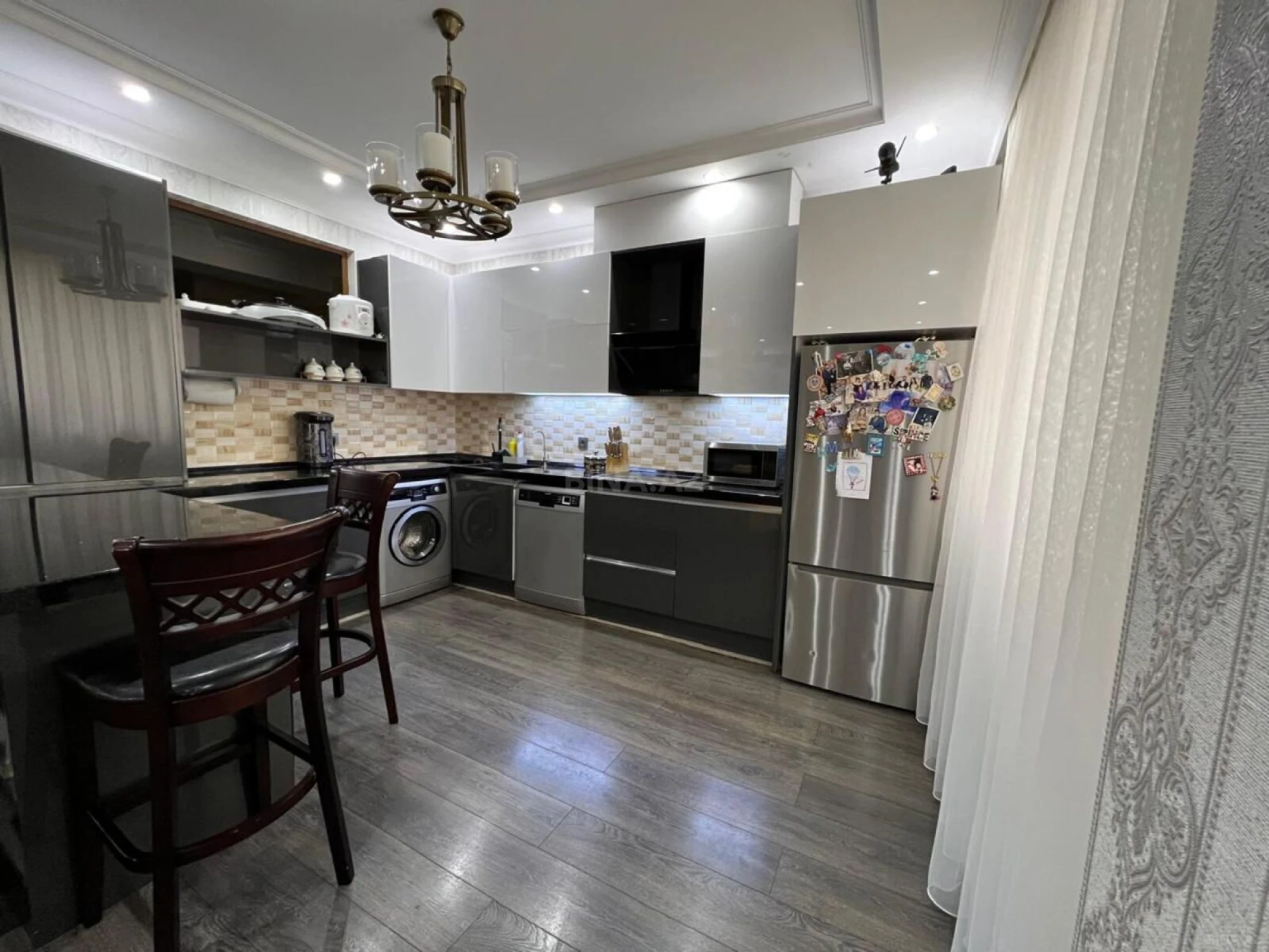 Satılır 3 otaqlı mənzil 90 m²