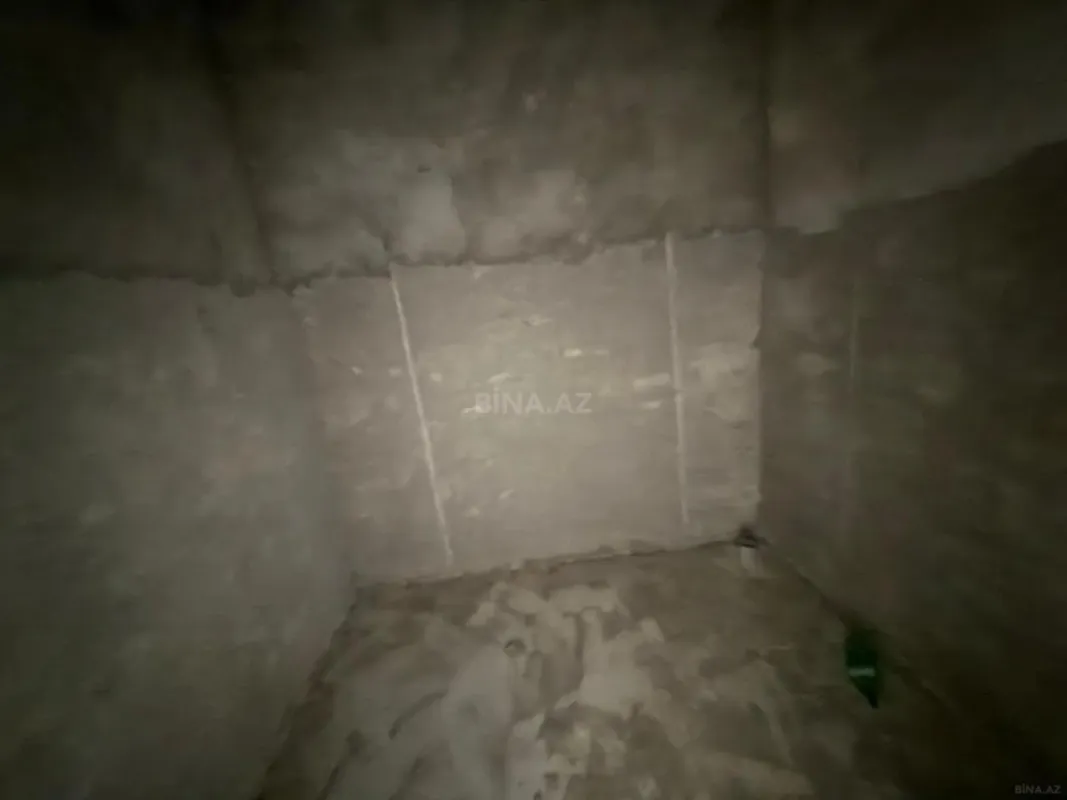 Satılır 6 otaqlı həyət evi 250 m²